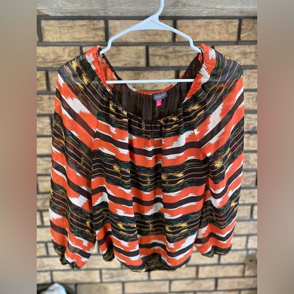 Vince camuto orange‎ and brown blouse